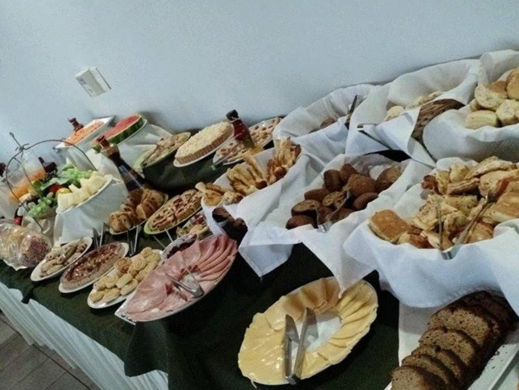 Yreta Apart Hotel Puerto Iguazú Zewnętrze zdjęcie
