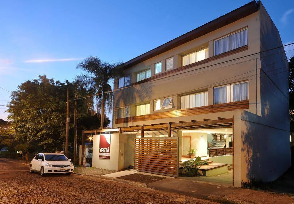 Yreta Apart Hotel Puerto Iguazú Zewnętrze zdjęcie